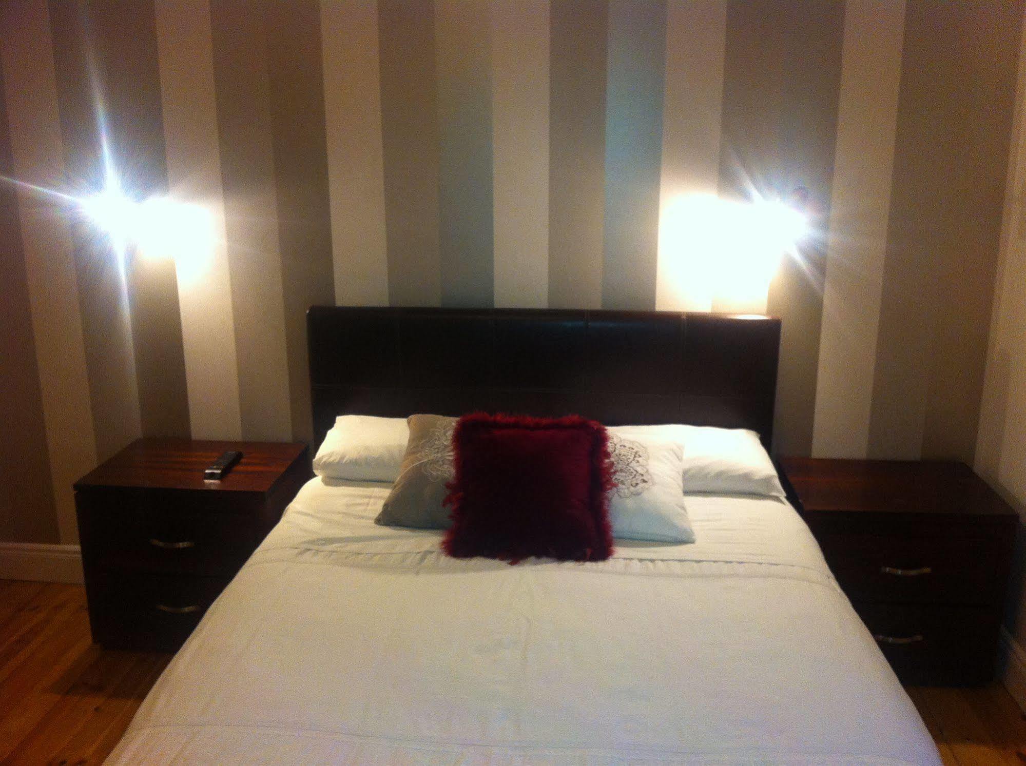 Pearse Road Rooms Donegal Town Buitenkant foto